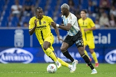 El Villarreal ganó y empató en las dos únicas visitas del Oviedo en Primera División