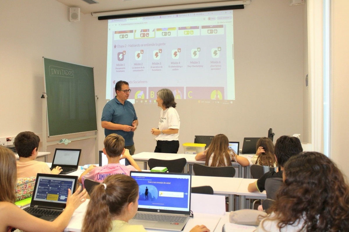 Castelló enseña a sus niños a proteger su identidad digital, detectar noticias falsas y usar la IA