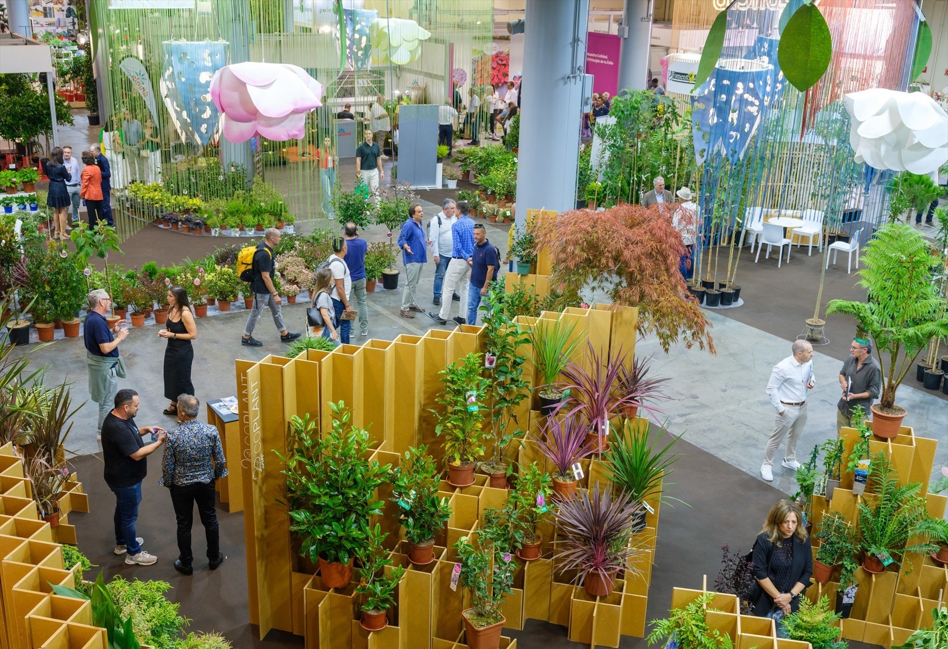 Iberflora se despide de su 53 edición con una 