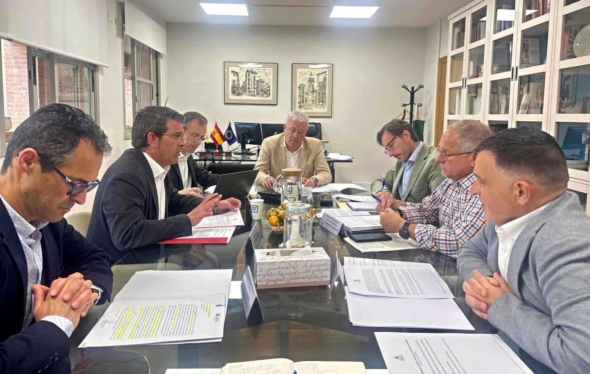 Sis empreses opten a executar l'obra de reforma i ampliació del CEIP Vicent Gironés a Ontinyent