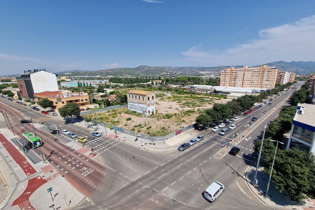 Castelló activa la urbanización de un nuevo solar de la antigua fábrica Dolz: 8.000 m2 para usos comerciales
