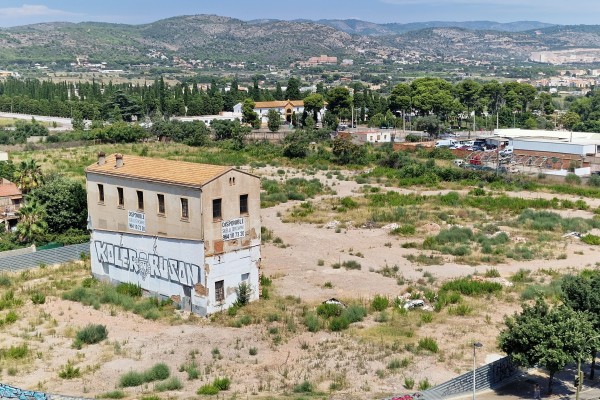 Visto bueno al desarrollo de la antigua fábrica Dolz: cerca de 8.000 m2 para uso comercial y zona verde