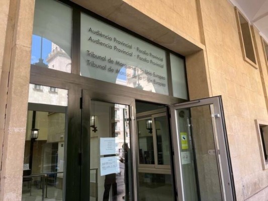 El empresario que recibió 341.000 euros del Ayuntamiento de Novelda por error ve prescrito el delito