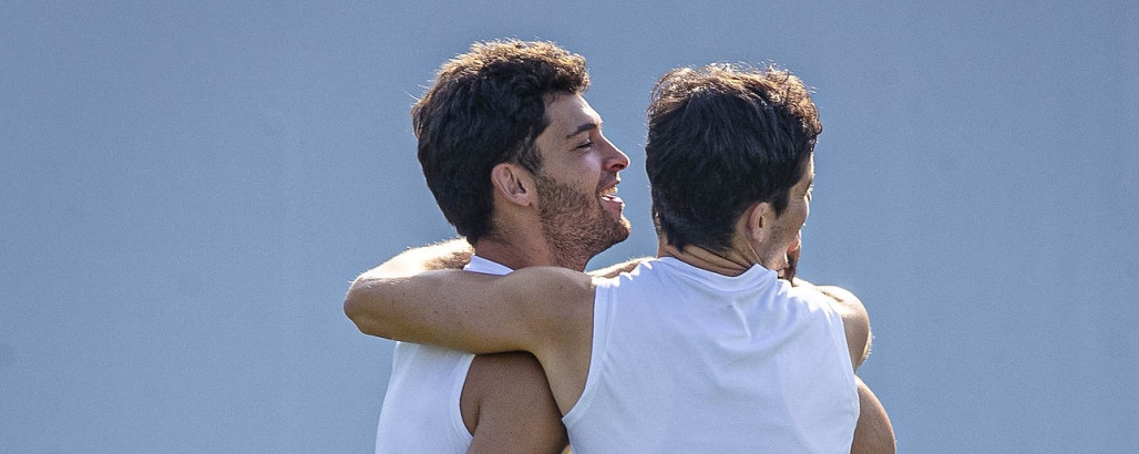 Hugo Duro vuelve a entrenarse con el Valencia y apunta a la Real