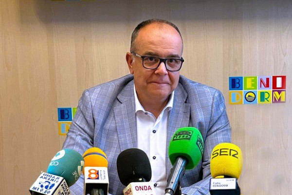 El PSOE de Benidorm vuelve a la carga con el IBI: 