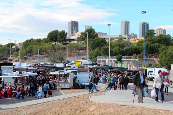 Benidorm adelanta el mercadillo municipal al martes 8 de octubre 