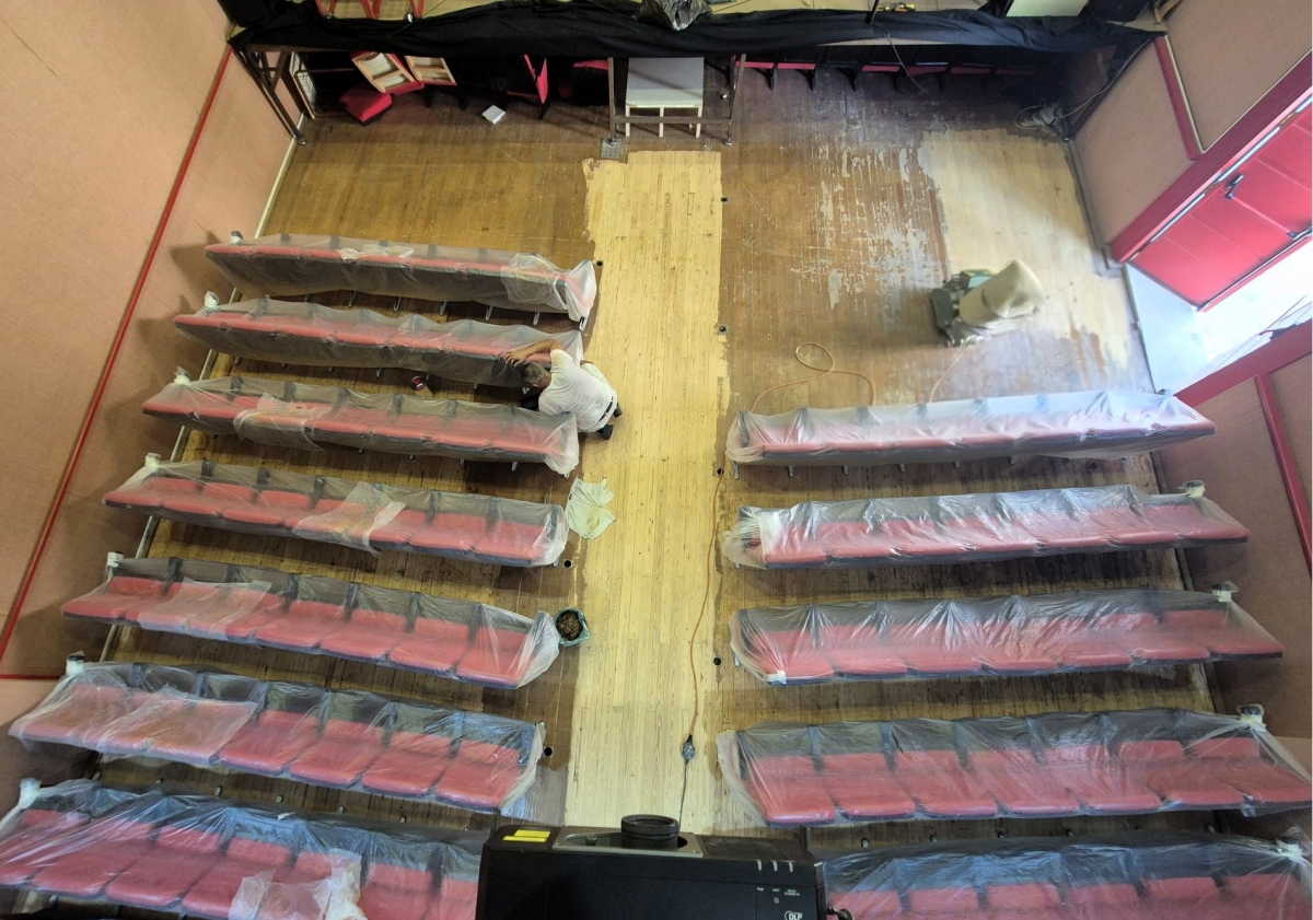 Obras de recuperación del suelo original del Cine de Dalt