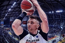 El Caesa Cartagena ficha al escolta checo Svejcar para su segundo año en Primera FEB