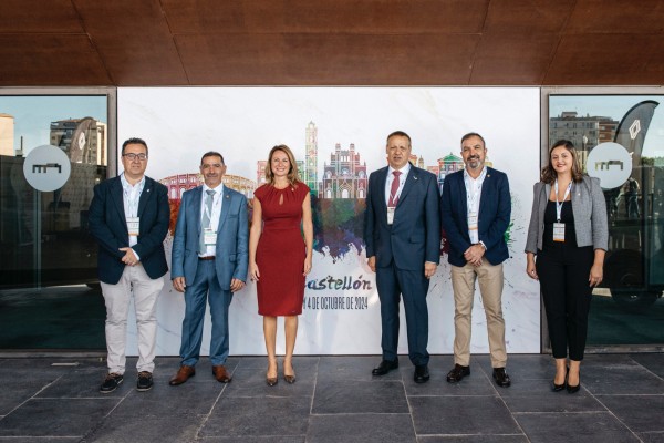 Carrasco refuerza su apuesta por la creación de empleo en la inauguración del 34 Congreso Conaif