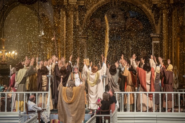 El Instituto Cervantes en Los Ángeles presenta el documental La Festa sobre el Misteri d’Elx
