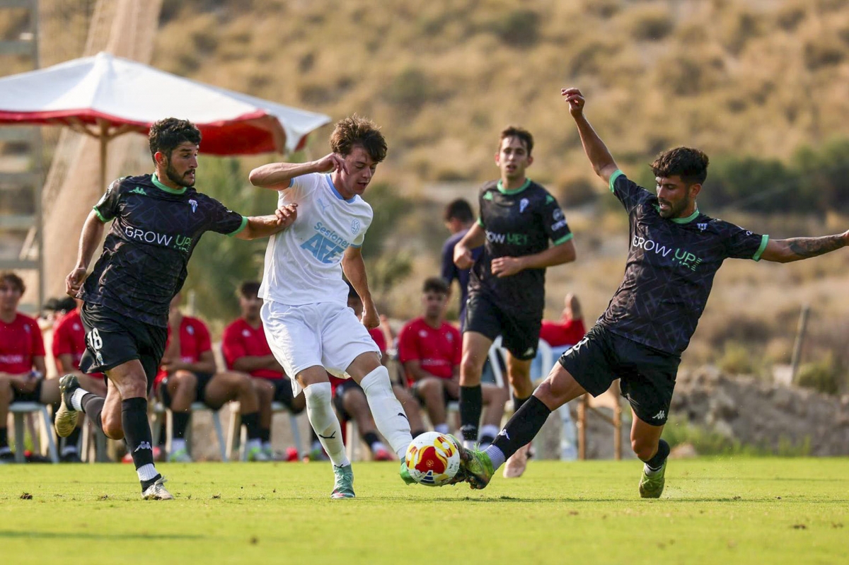 La selección AFE cae ante un Alcoyano (1-4) superior y muy efectivo
