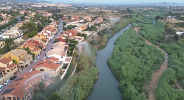 Riba-roja de Túria activa 14 cañones de agua regenerada para prevenir incendios