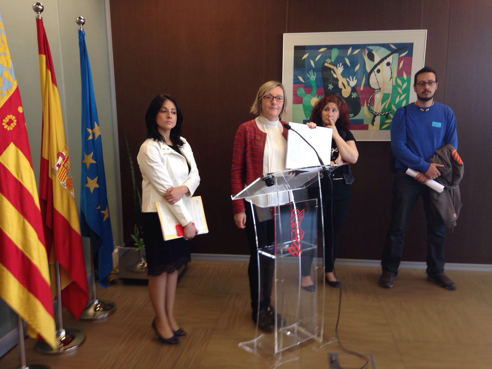 El Consell aflora otros 60 millones impagados en ayudas a la vivienda