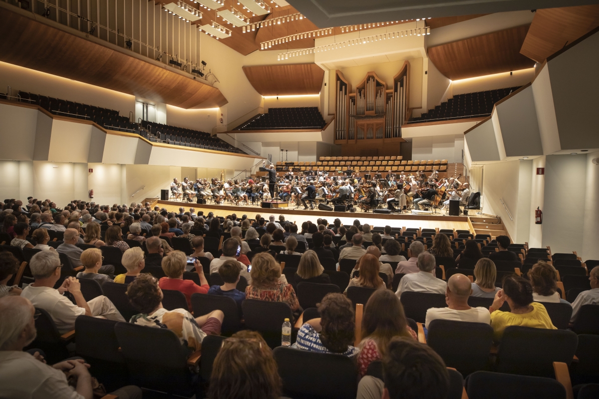 El Palau de la Música no asegura la apertura de la Sala Iturbi a una semana de iniciar temporada