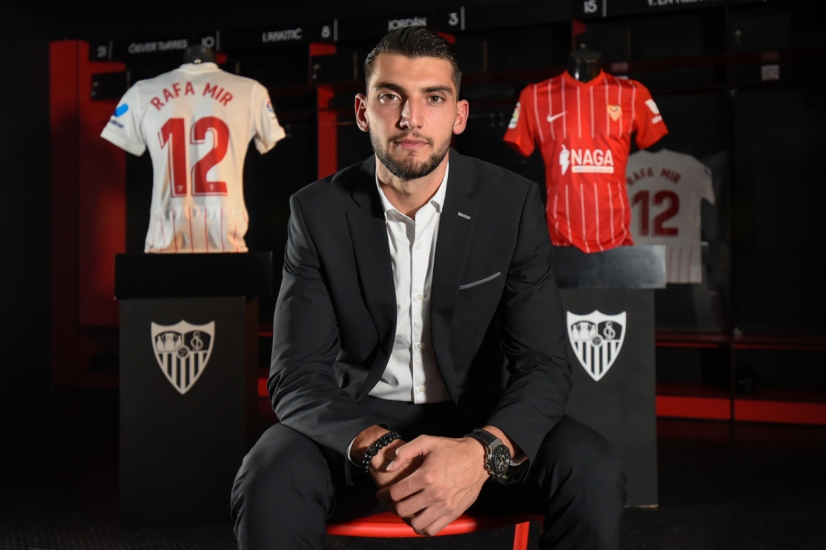 Rafa Mir, nuevo futbolista del Elche CF