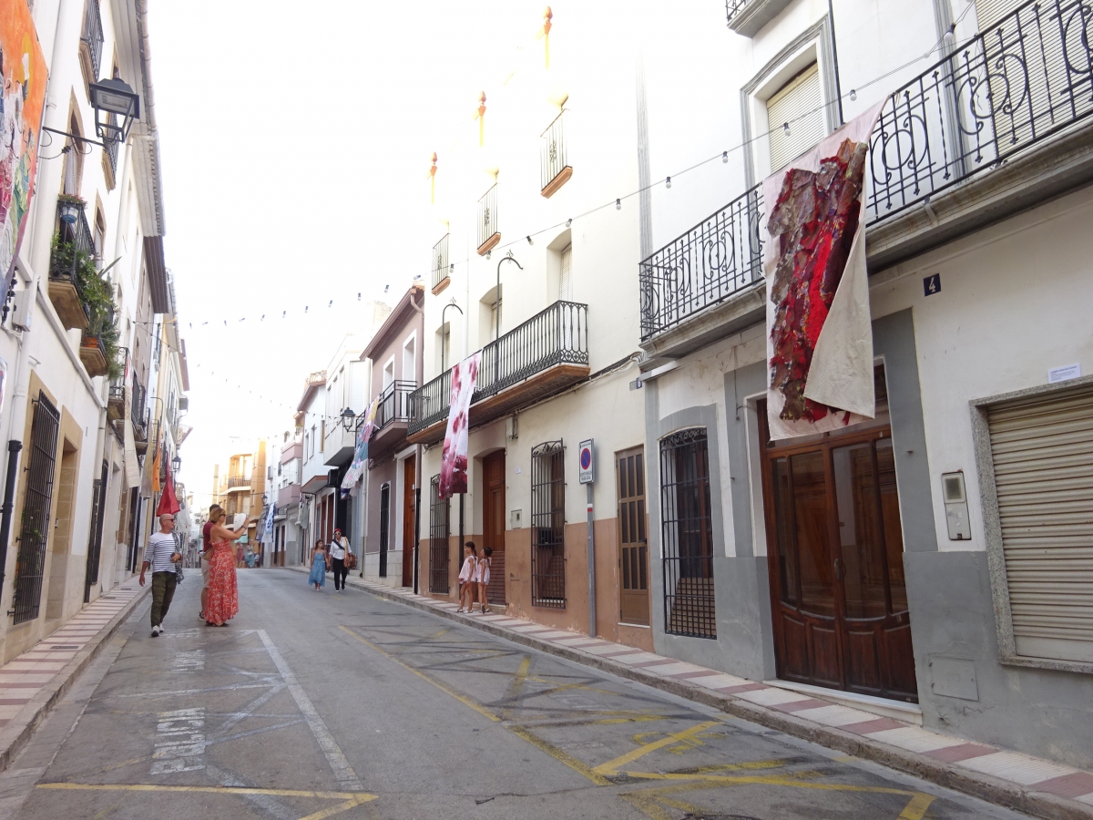 Mediterránea de Obras y Asfaltos reformará la calle La Bassa de Gata de Gorgos por 900.000 euros 