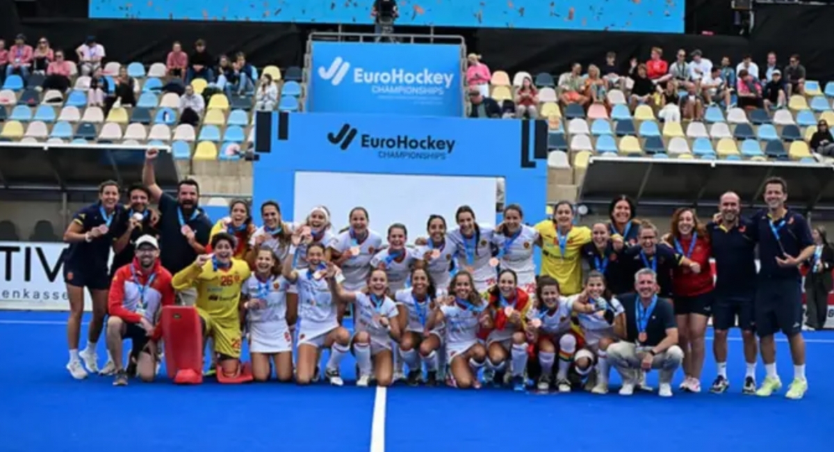 Las 'RedSticks' también se cuelgan el bronce en el Europeo
