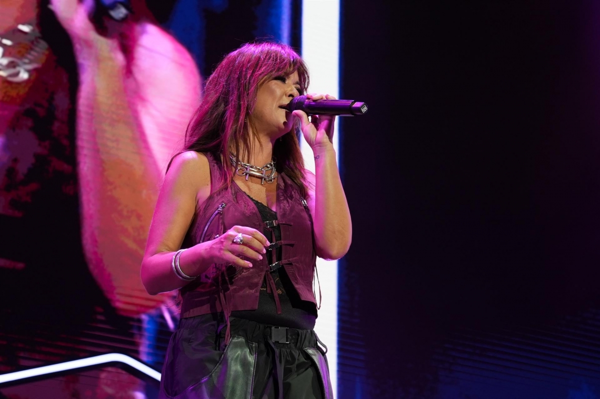 Vanesa Martín emociona con 'Casa Mia' en el último concierto del Festival Sal de Música