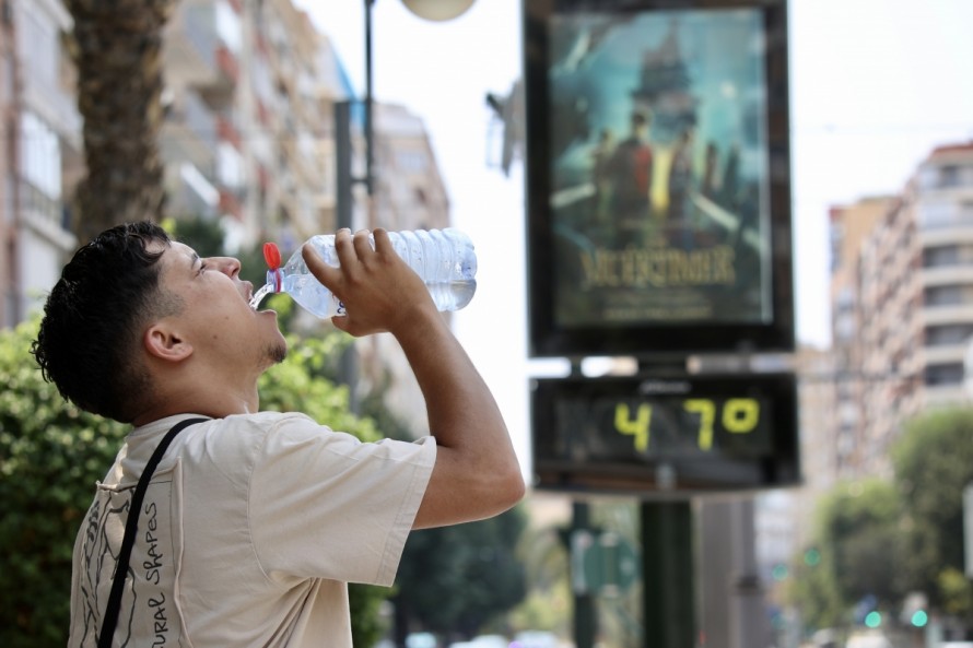 Noche histórica de calor: Castelló de la Plana alcanza una mínima de 29,5 grados, la más alta desde 1911