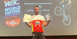 El cartagenero Raúl Martínez Carrasco se proclama campeón mundial de BikeTrial por segundo año seguido