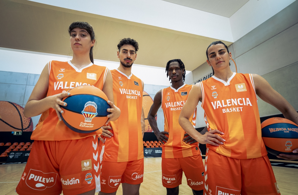 Valencia Basket y hummel lanzan la primera equipación de una nueva era