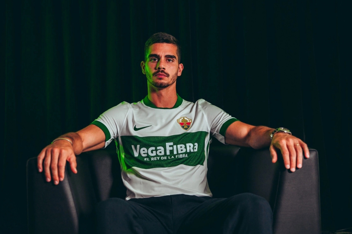 Fichaje de campanillas que hace oficial el Elche: el portugués André Silva jugará de franjiverde