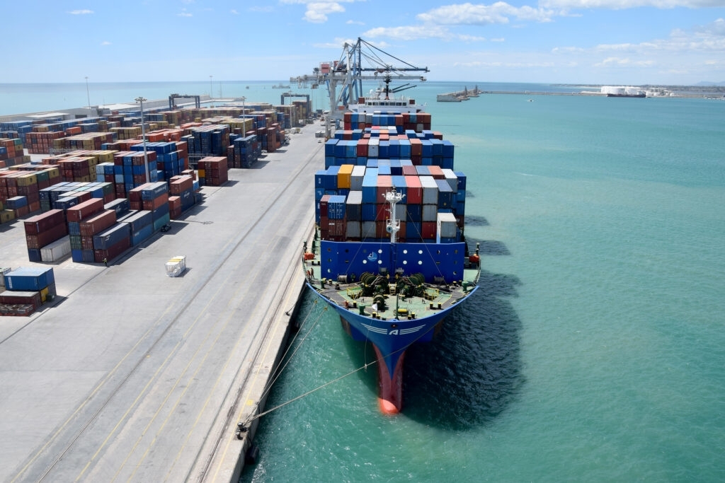 La exportación cerámica mantiene su vigor en junio pese a Trump: EEUU lidera las compras y repuntan Reino Unido y Marruecos