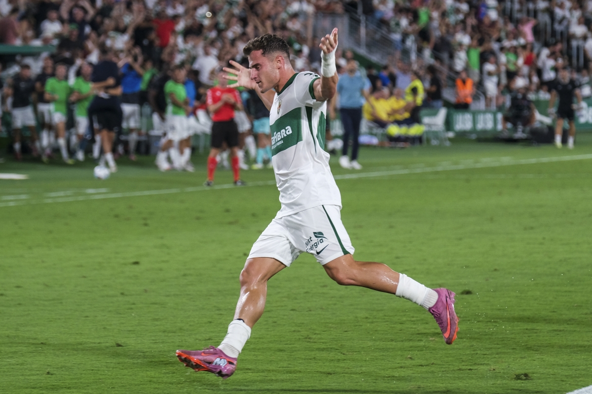 Germán Valera celebra su gol ante el Real Betis - Foto: PLAZA