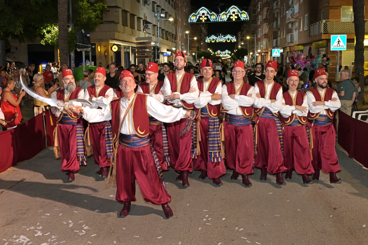 Desfile de Moros y Cristianos en Paiporta - Foto: AYTO DE PAIPORTA Desfile de Moros y Cristianos en Paiporta