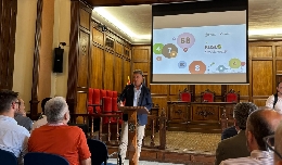 Estas son las necesidades de los usuarios para el bus Alcoià-Comtat: restablecer paradas, más servicios y horarios reales