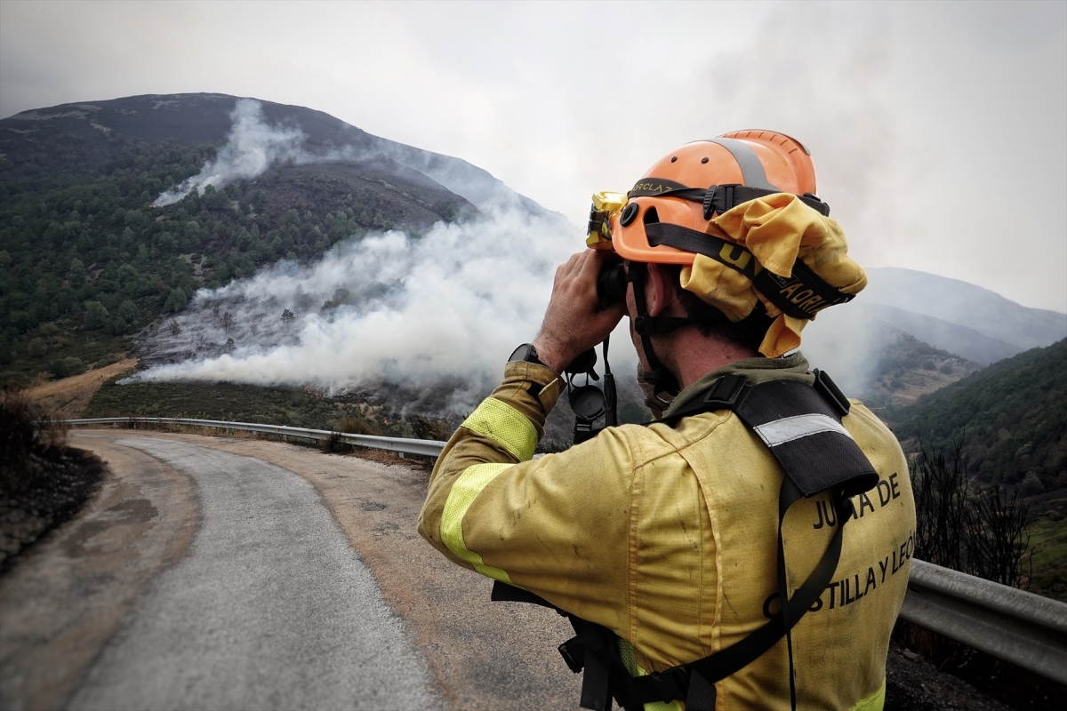 Incendios en León: tan lejos de la política, tan cerca de la sociedad rural