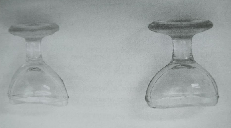 Lacrimatorios sanitarios siglo XX. - Foto: S. G.