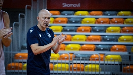 Félix Alonso, entrenador del Caesa Cartagena: "Nos vamos a poner cada día la pintura de guerra"