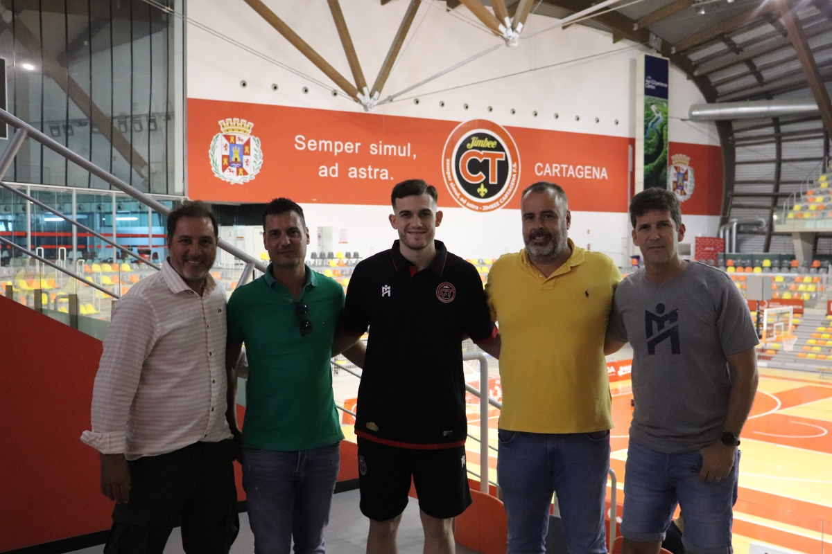  - Foto: JIMBEE CARTAGENA