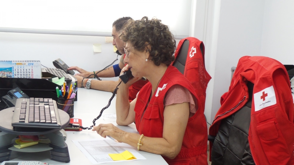 Cruz Roja y Alzira habilitan un refugio climático para proteger del calor a personas sin hogar