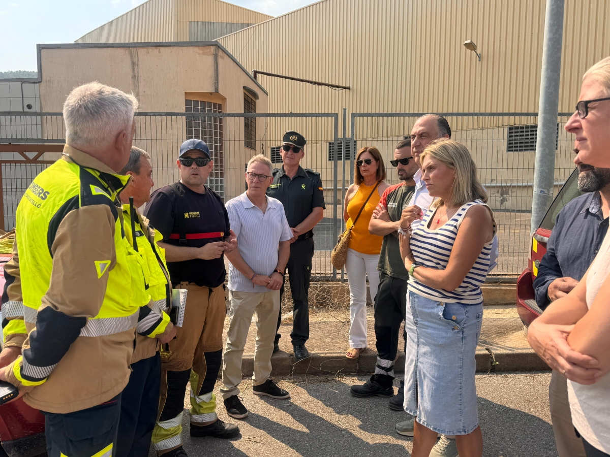 Barrachina defiende la alianza territorial contra el fuego y Valderrama la profesionalidad y celeridad de los medios