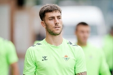 Iker Losada jugará cedido en el Levante hasta final de temporada