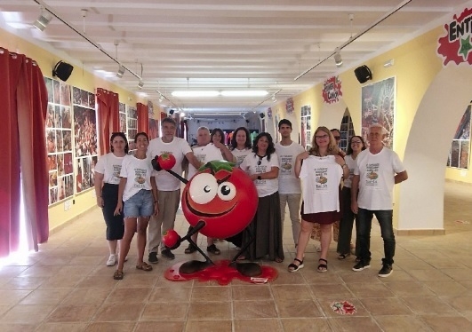 Buñol recaudará fondos en la Tomatina para rehabilitar el Castillo y patrimonio histórico dañado en la dana
