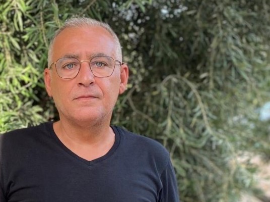 Paco Rabadán presenta 'Cinco euros', una novela divertida sobre un tema tan serio como la ludopatía