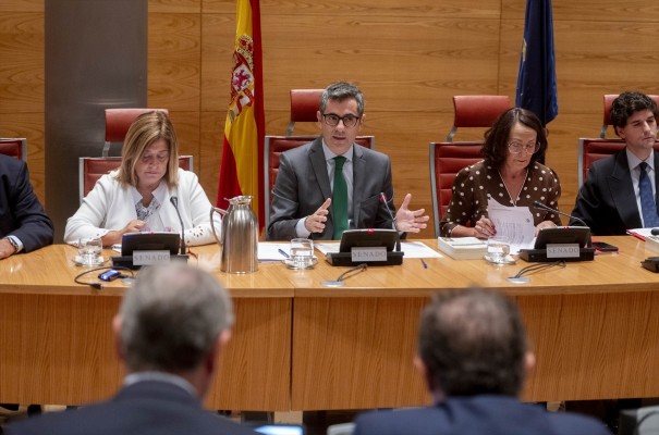 Félix Bolaños defiende por primera vez en el Senado su gestión en Justicia