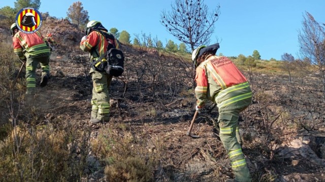 Extinguido el incendio de Teresa de Cofrentes que ha calcinado unas 540 hectáreas