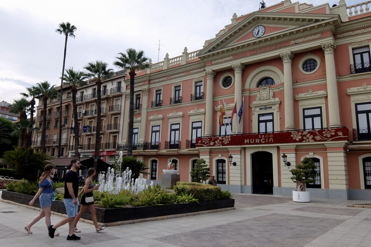¿Cuánto ganan los alcaldes de la Región? Murcia a la cabeza, seguida de Lorca y Cartagena