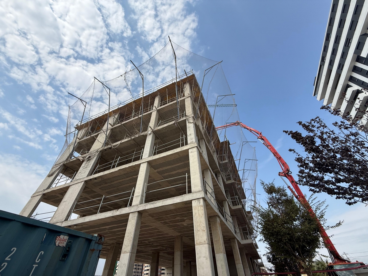 Obras del edificio de 86 viviendas que Lobe entregará al Ayuntamiento. - Obras del edificio de 86 viviendas que Lobe entregará al Ayuntamiento.