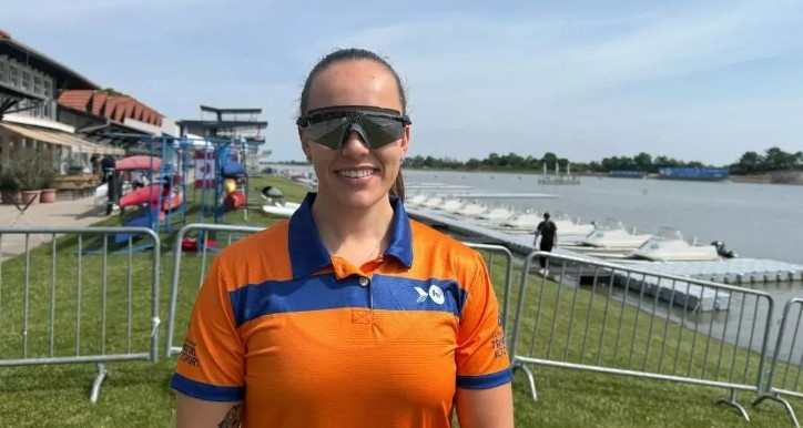 La valenciana Bárbara Pardo se cuelga el oro en el mundial de piragüismo