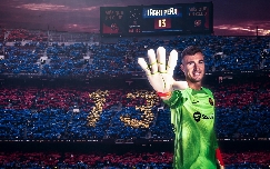 El meta del Barça Iñaki Peña tiene un buen número de papeletas para recalar cedido en el Elche