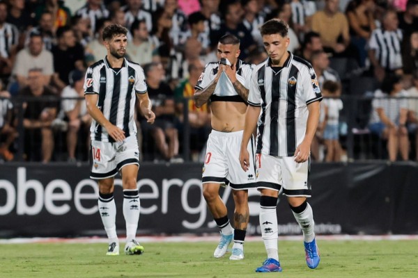 El Castellón se atasca en ataque y sufre su segunda derrota de la temporada