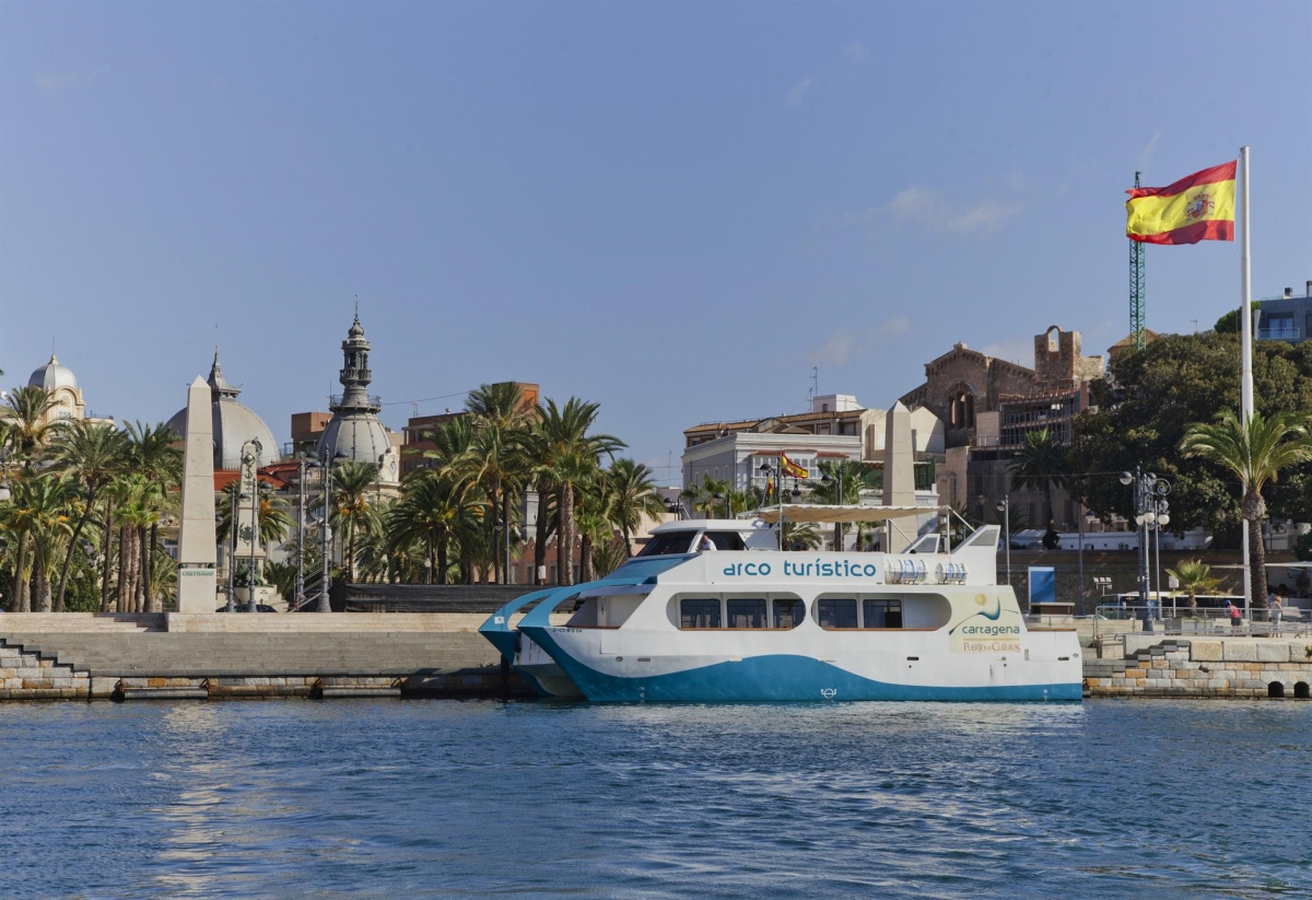 Paseos en barco por Cartagena durante la 'Ocean Race 2025'