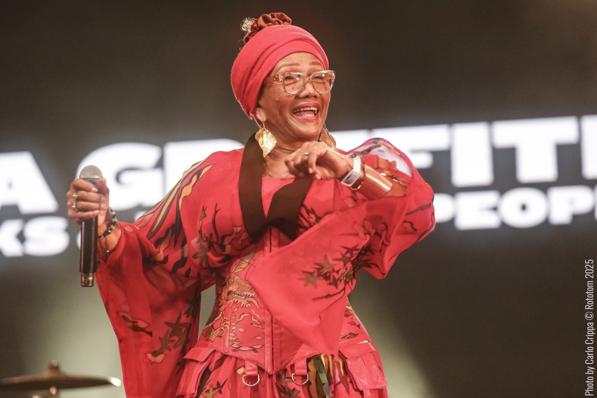 El Rototom reúne a 218.000 personas de 111 países en la celebración de tres décadas de música y conciencia