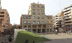 Vila-real abona por adelantado la nómina de agosto e incluye los servicios extraordinarios y de productividad
