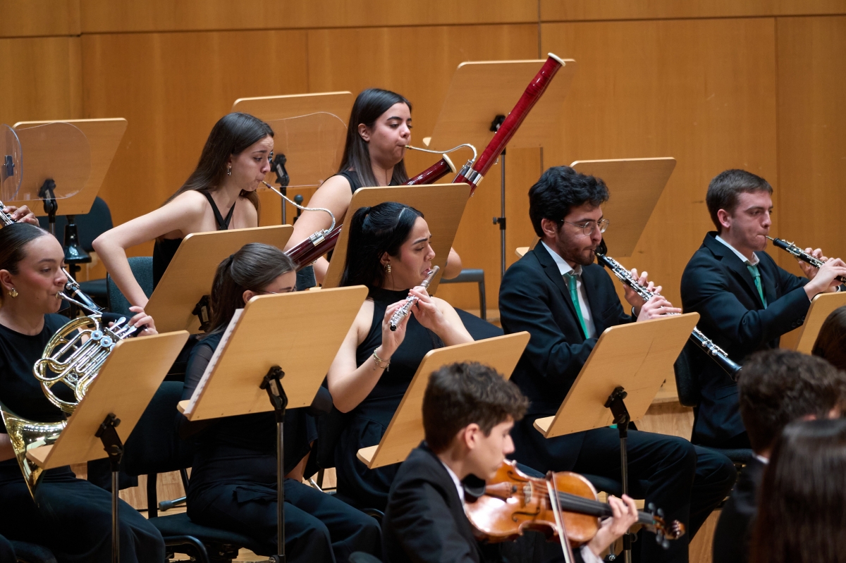 El violinista francés Amaury Coeytaux y la Orquesta de Jóvenes de la Región inauguran temporada en el Auditorio Villegas de Murcia